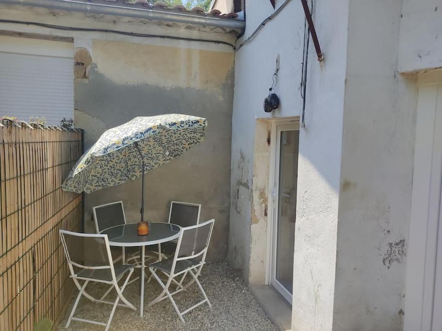 Logement Entier Style Chalet - 1 A 5 Pers - Langon  Exterior photo